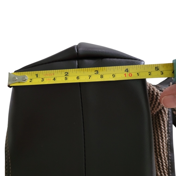 The Sak Baguette Womens Bag, Brown Crocheted Stitched Strap Hard Bottom - Picture 11 of 13